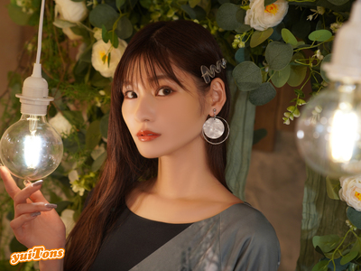 WALLPAPER1600 2025.11